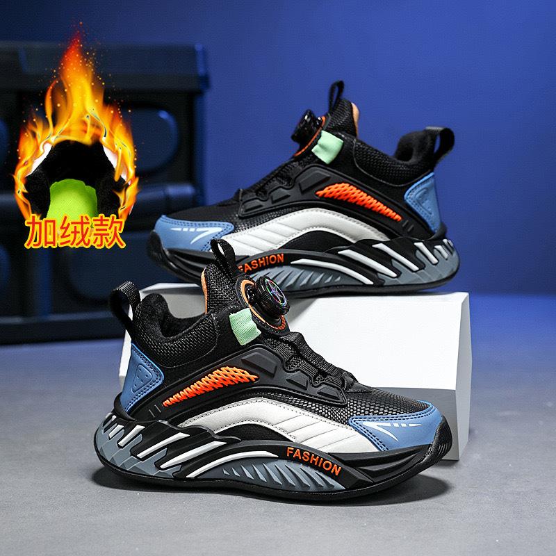 Boys' Cotton Shoes 2025 Winter New Middle and Older Children's Sports Shoes Piled and Thickened To Keep Warm Boys' Big Cotton Shoes Tide