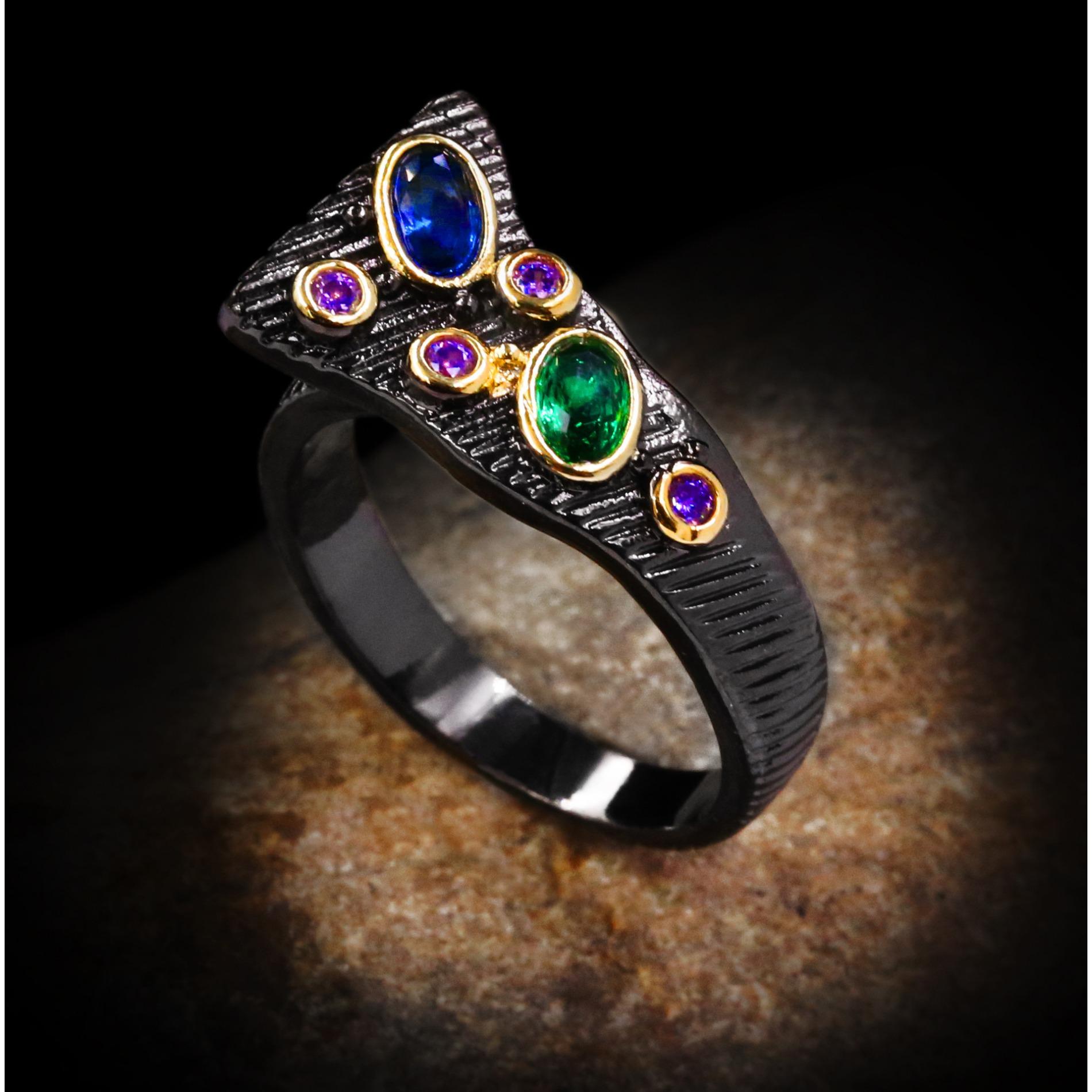 

Новое изысканное геометрическое двухцветное кольцо с бриллиантами, модные европейские и американские украшения для рук No. 6