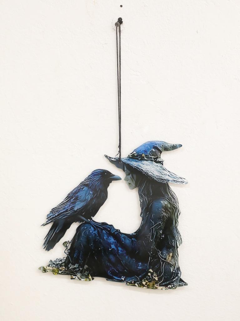 Akrilinės Juodos & Mėlynos Raganos & Varnos Kabantys Papuošalai Langų Pakabukai Gotikiniai Helovino Saulės Gaudyklės Sienų Dekoras Namams & Šventėms