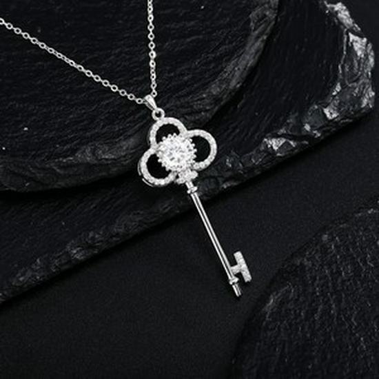 S925 Sterling Silver Light Luxury Key Necklace - Spring/Summer Clavicle Chain
