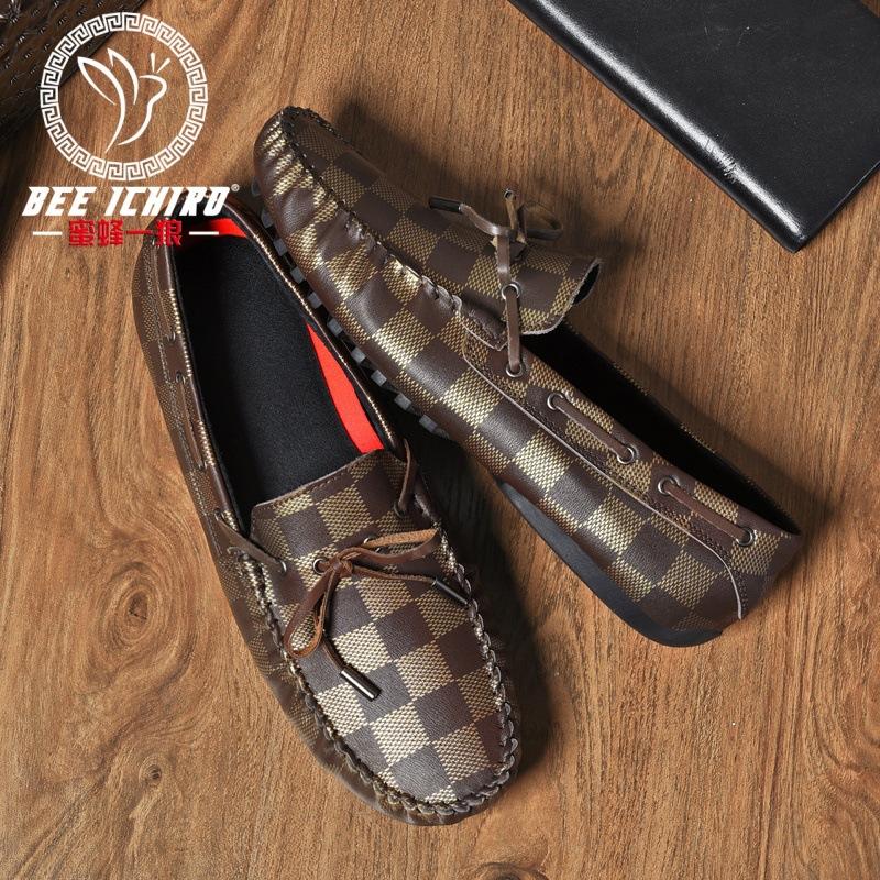 

Модная обувь дуду Повседневная модная кожаная обувь Клетчатая кожа Воловья кожа Ленивая обувь 44 коричневый