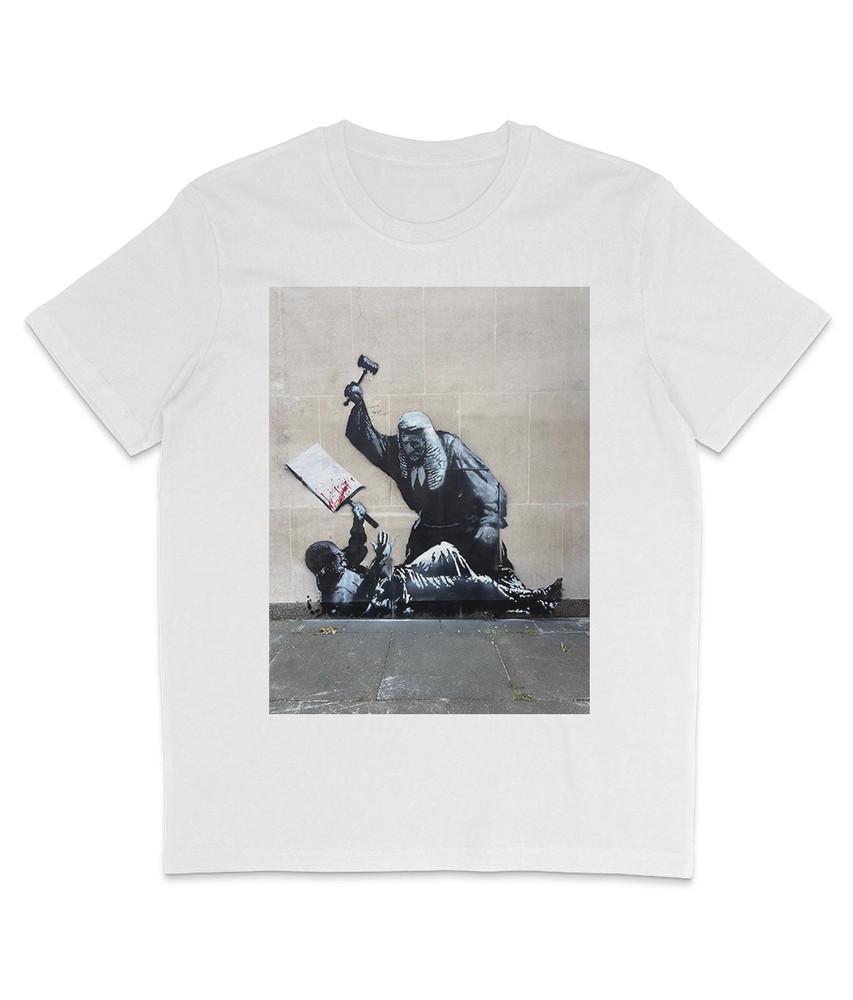 

Banksy - Royal Courts Of Justice - Organic T-Shirt - Graffiti - Street Art XL