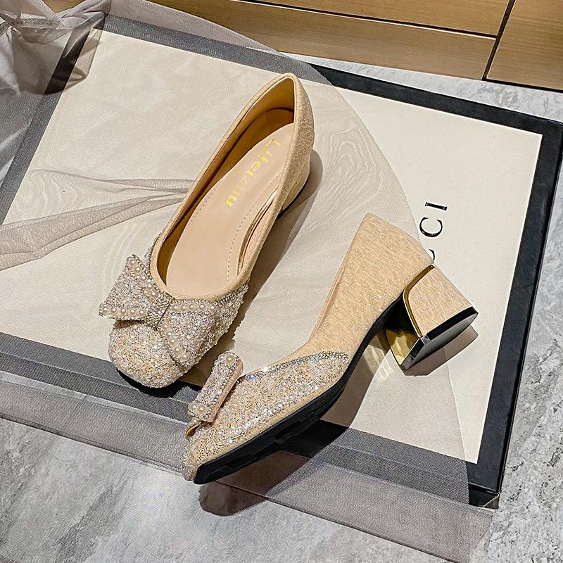 Size 35-43 Women Wedding Pumps Med Heel Square Toe Office Lady Shoes Pearls Diamonds Bowknot Decoration Party Shoes