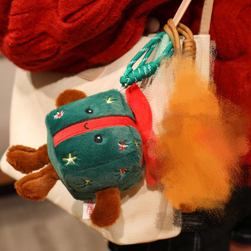 Christmas Plush Dolls: Santa Claus & Gingerbread Man Ornaments for Girls