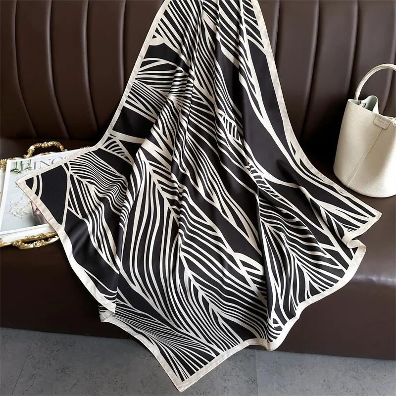 90*90Cm Square Silk Scarf Women Light Luxury Fashion Shawl Sunscreen Headscarf Designer Hijab Feamle Scarves Bandana