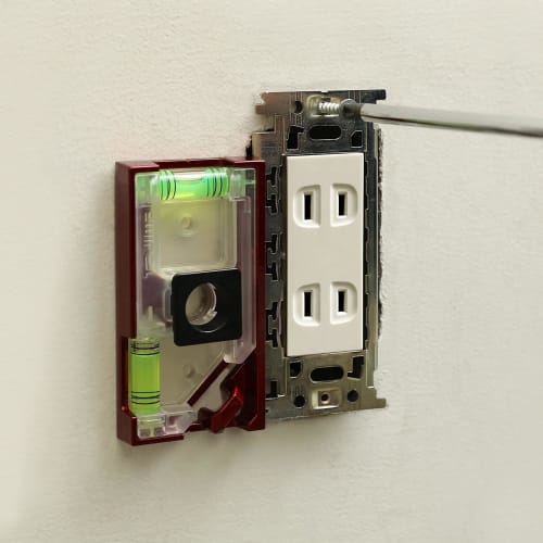 Tajima Sef System Detachable Level, Sef Electrician Level 93, Clear Red, SFDKL-C93R. Easy To Attach and Detach. Can Be Attached To a Belt Later. Easil