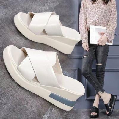 Mode Tofflor med fiskmun Dam Sommar Koreansk stil Trend Casual Tjock sula Kil Klack Högklackade Tofflor Mode Damsandaler