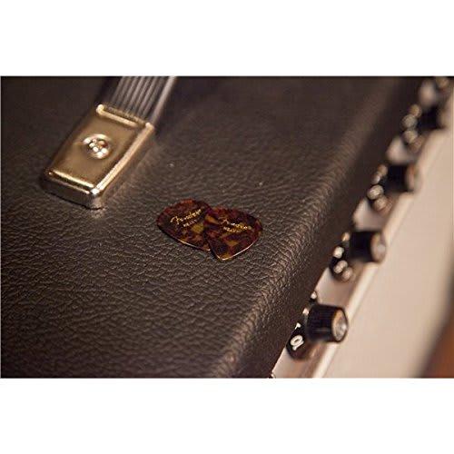 Fender 451 Shape Classic Celluloid Picks (12-Pack) Heavy