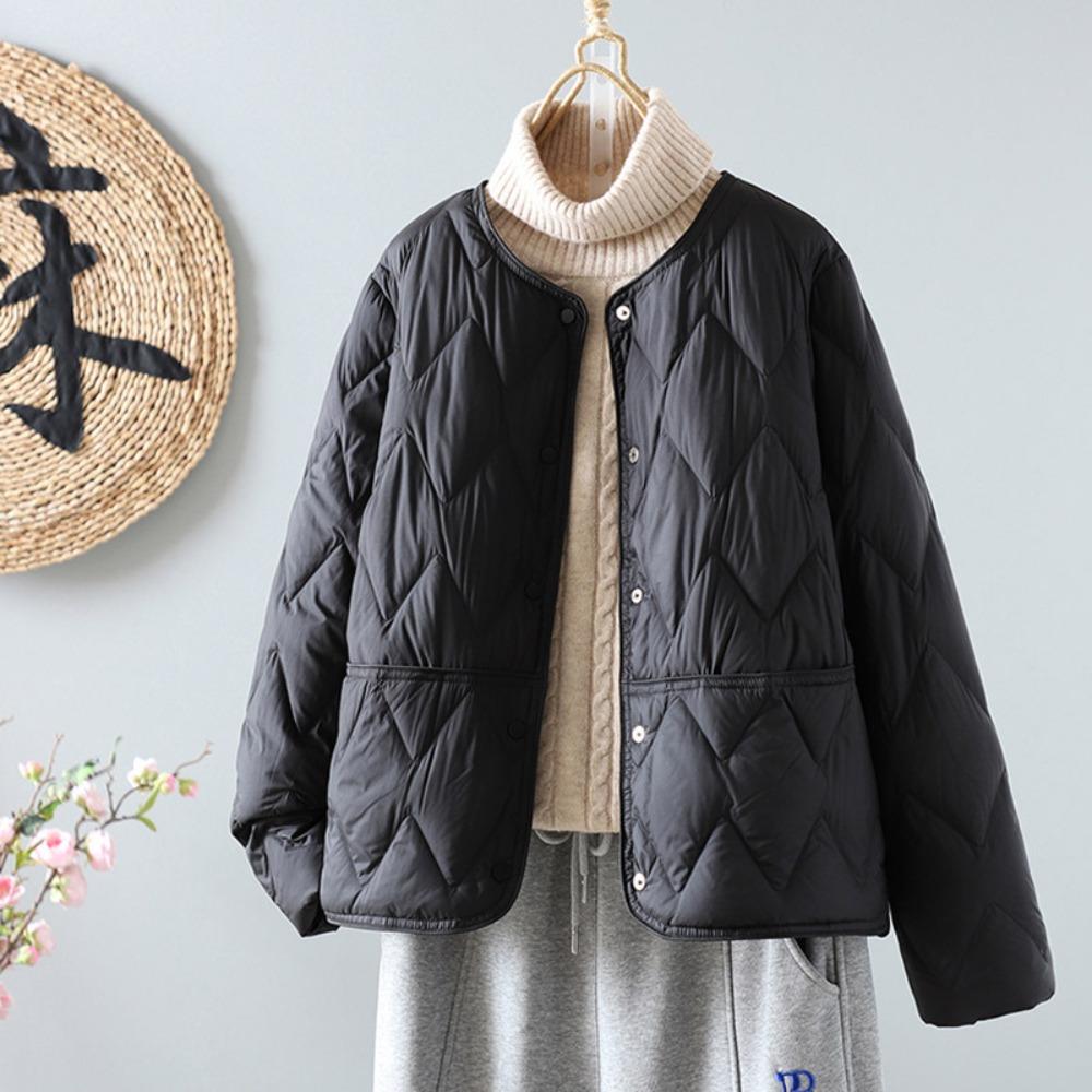 Women's Round Neck Long Sleeve Regular Fit Diamond Quilted Snap Button Short Down Jacket Casual Winter Outerwear Coat