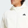 adidas Herren Z.N.E. Hochwertige Kapuzenjacke mit durchgehendem Reißverschluss Off-White IR5208