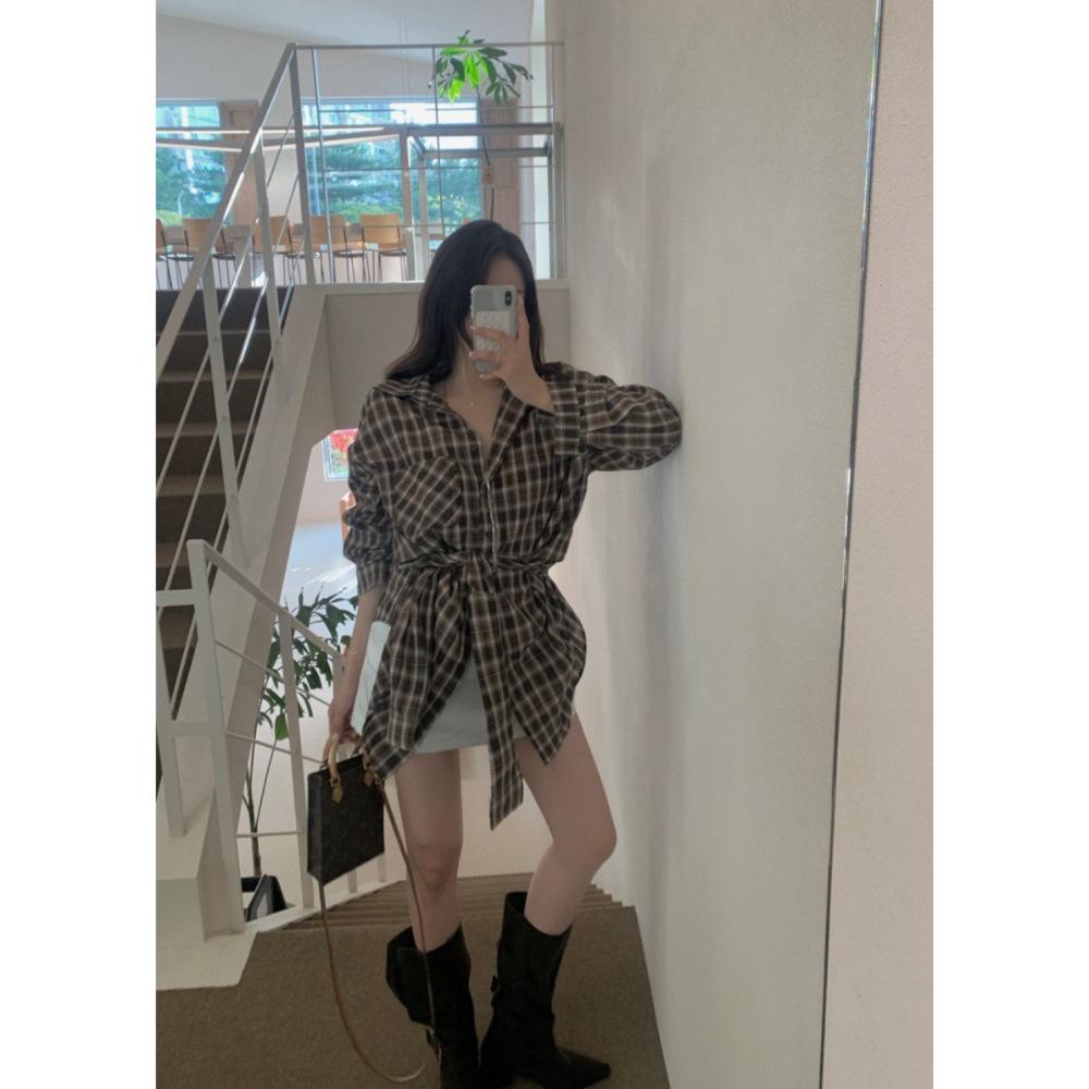 Women's Retro Plaid Long Sleeve Shirt with Tie Waist and Lapel