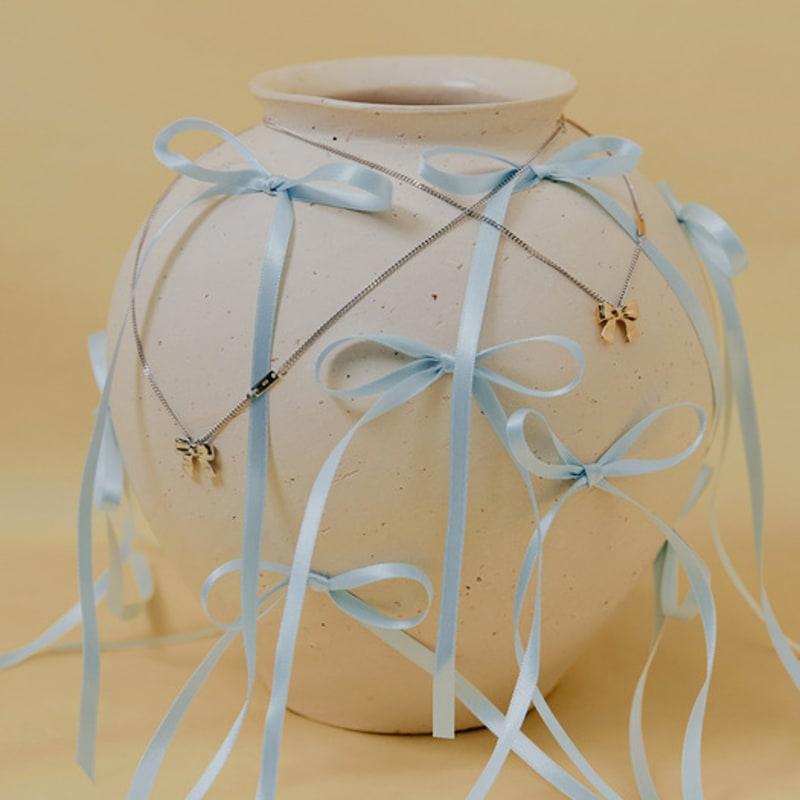 

JYDDM 925 Diamond Signature Ribbon Necklace SILVER