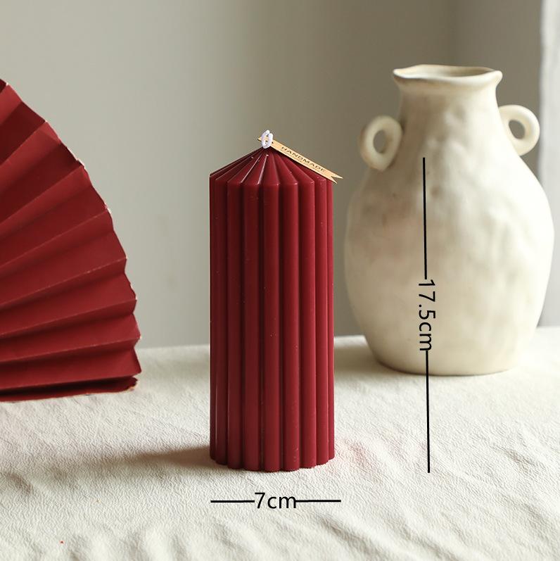 Vintage Wine Red Cylindrical Ins Aroma Candle, French Romantic Wedding Candle Household Candlestick Decoration