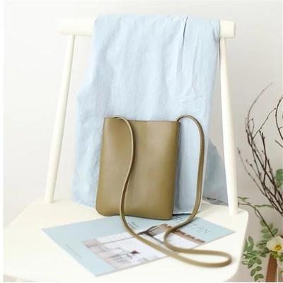 Borsa a tracolla verticale Moda Minimalista Morbida Borsa a spalla Letteraria Casual Borsa a spalla con fibbia magnetica Donna Borsa a messaggero