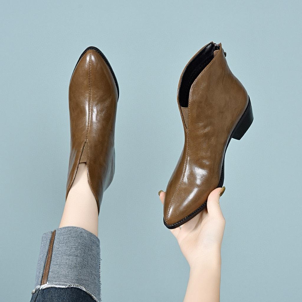Pointed short boots women's autumn and winter new retro low-heeled rear zipper leather boots simple and thin women's cotton boots