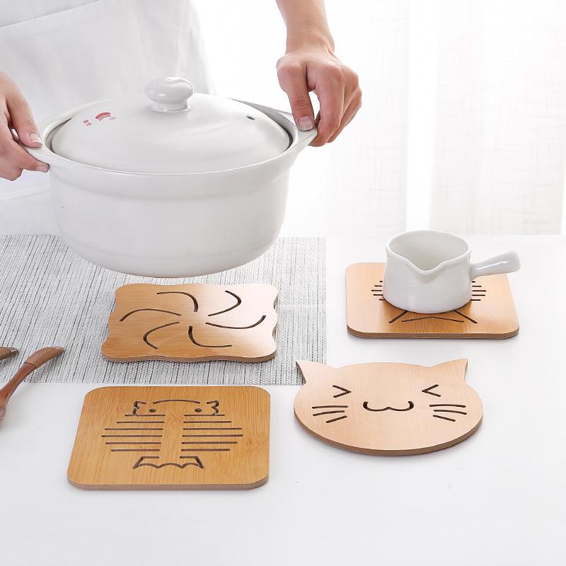 Household kitchen wooden insulation mat, square, cartoon, animal shaped dining table mat, thick, heat-resistant, hollow, non slip coaster