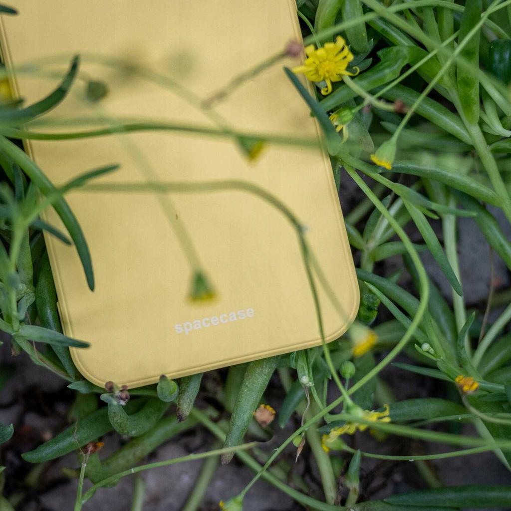 Sc Silicone Case Iphone 12 Pro Max Yellow