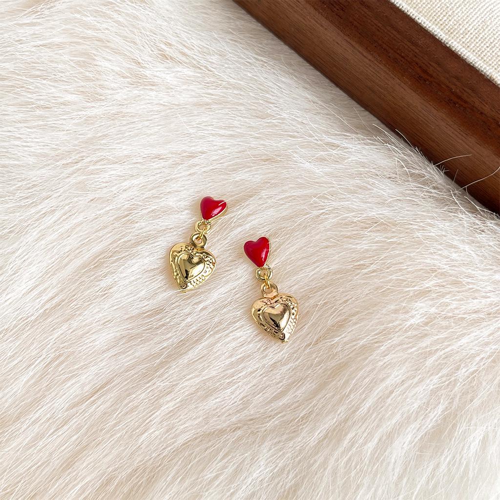 French Vintage Red Geometric Earrings: Retro Style, High-End Luxury Drip Glaze, Unique Niche Design