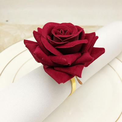 6 pezzi di anello a forma di rosa rossa, asciugamano, fibbia, tovagliolo, decorazione per la tavola dell'hotel