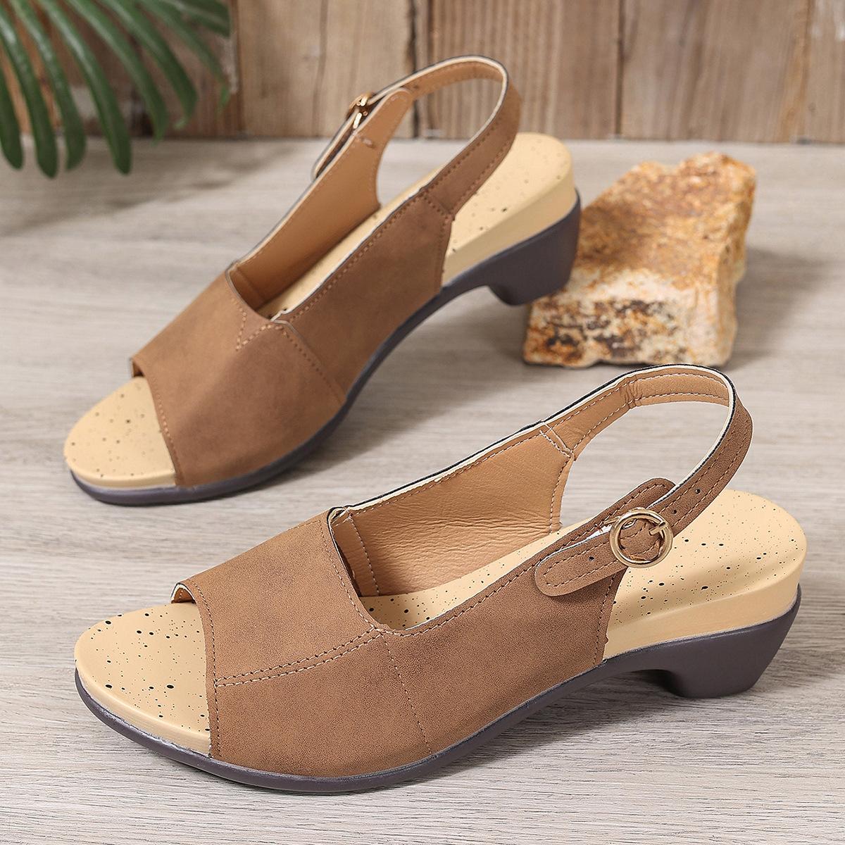 

Сандалии женские большого размера весна-лето новые пляжные толстые каблуки с пряжкой One Word с высоким каблуком женские сандалии 43 коричневый