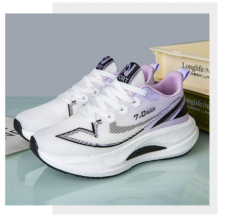 Men's and Women's Casual Shoes Student Dirt-resistant Sports Tide Shoes Ultra-light Running Shoes Men's Shoes Spring and Summer Breathable Mesh Shoes