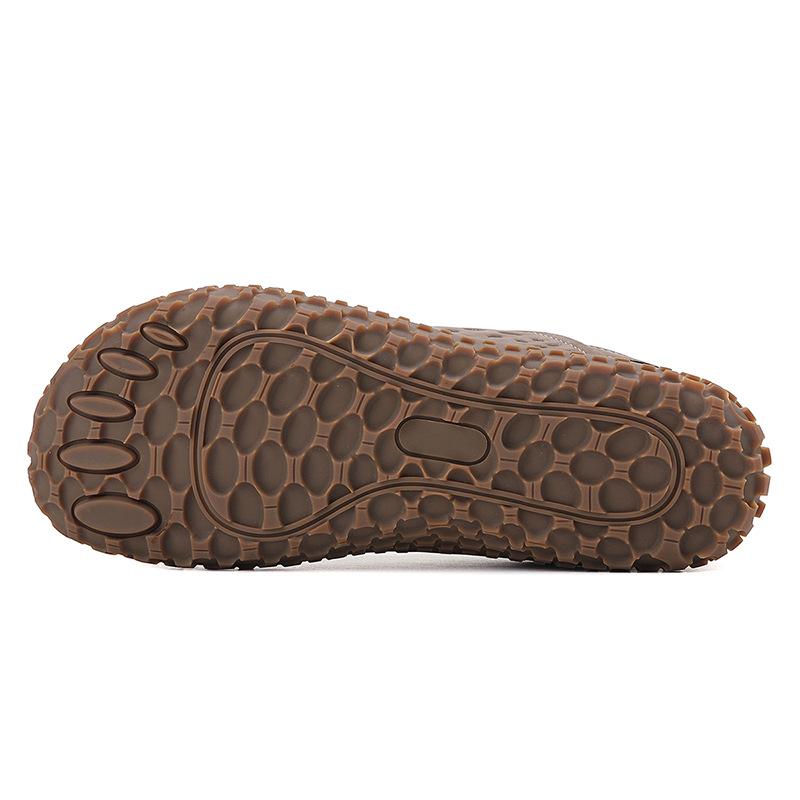 Wide head large size leather surface non-slip walking shoes outdoor sports travel casual shoes widened big head wide last shoes men
