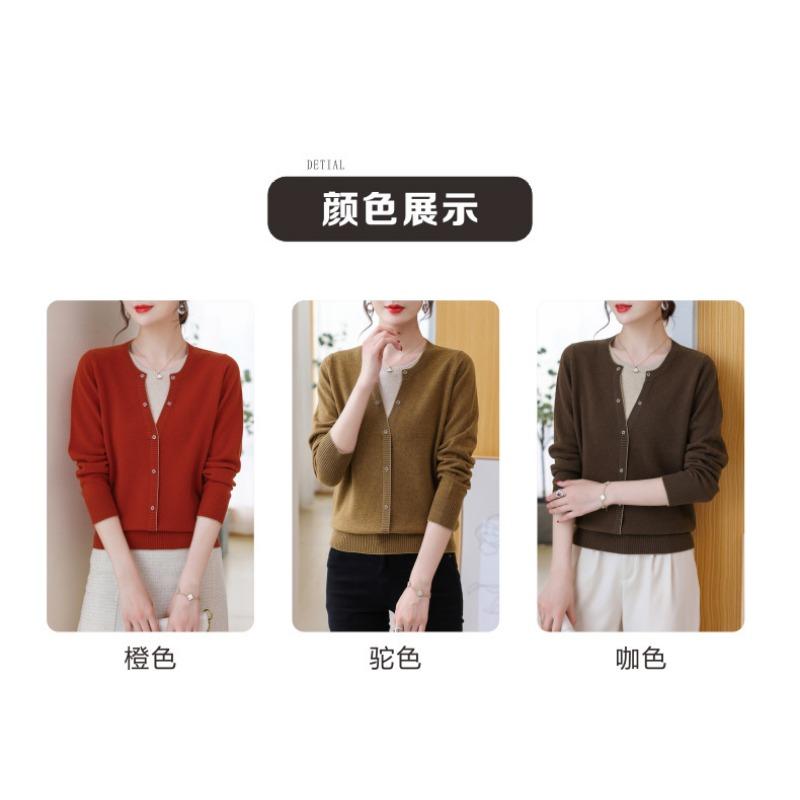 Women's Clothing Autumn and Winter New Fake Two-piece Knitted Sweater Base Loose Retro Temperament Mother Long-sleeved Sweater