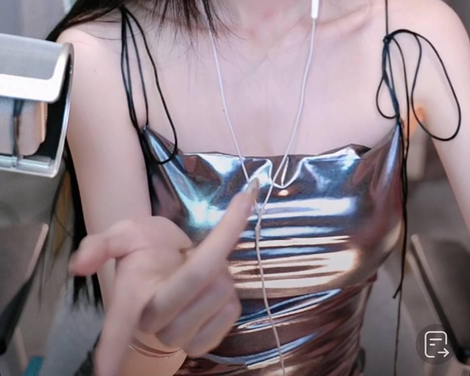 2026 Sommer-Herbst Glänzendes Silber Trägerloses Bodycon-Kleid - Sexy Spaghettiträger für Trendige Weibliche Streamer