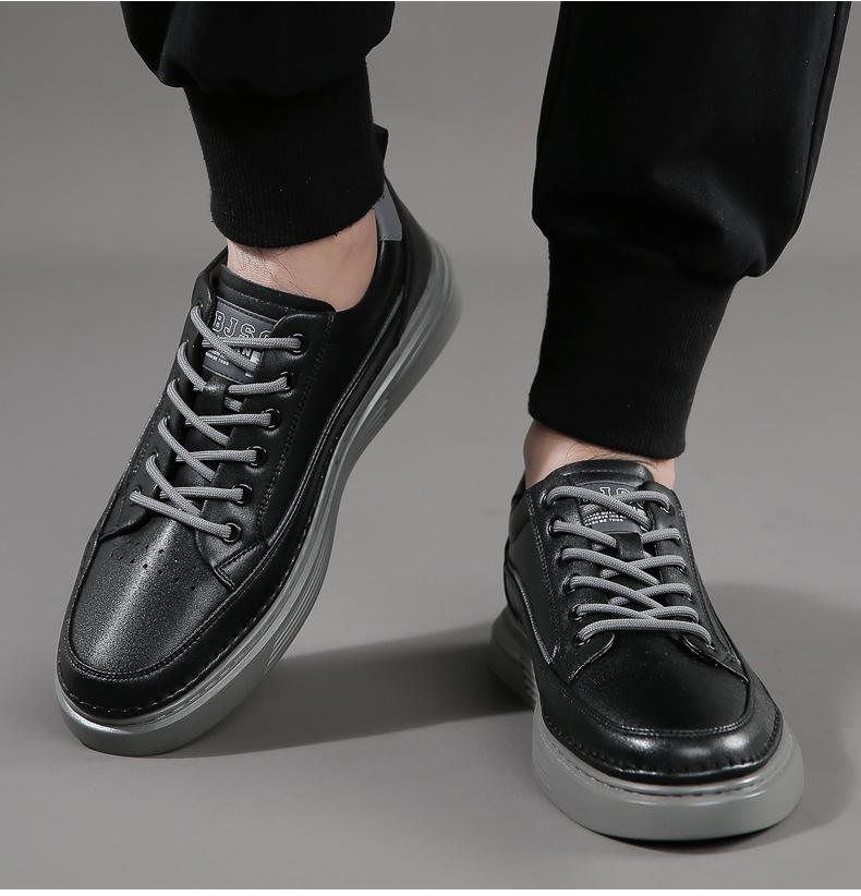 Fashion Shoes for Men Leather Casual Shoes White Flat Skateboard Shoes Street Cool Lace-up Sneaker