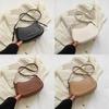 Stylish Retro Crossbody Bag 2023 Winter New Bag Women Simple Small Shoulder Bag Casual Korean Small Square Bag