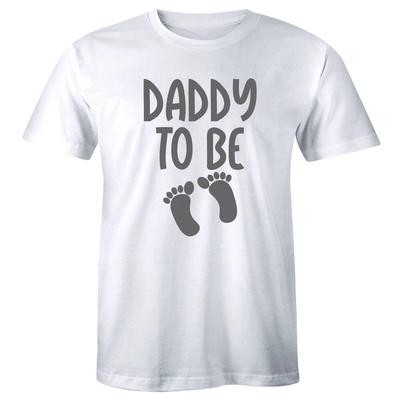 Werdender Papa mit Fußabdrücken Herren T-Shirt Erwartender Vater Geschenk Vatertag T-Shirt