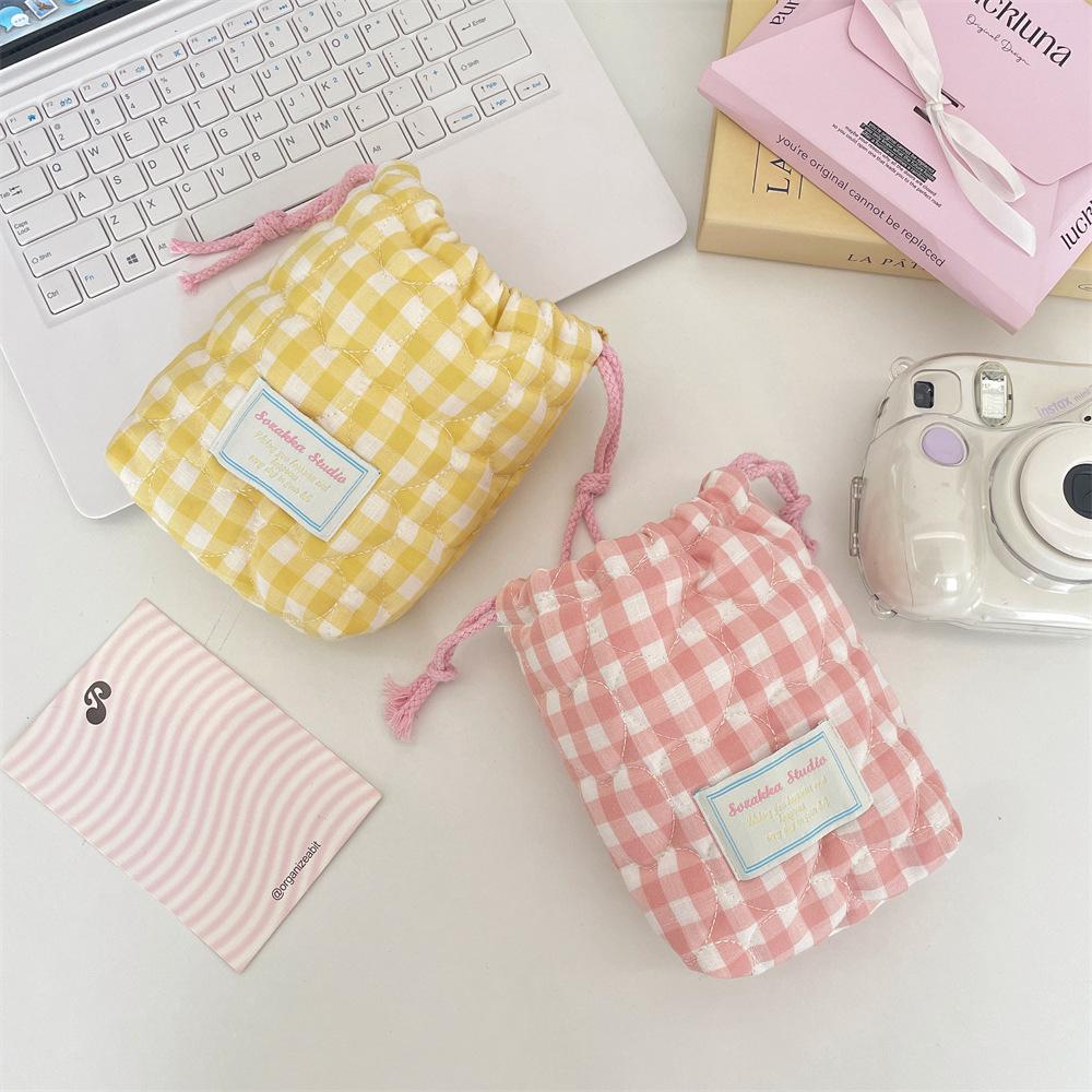 Quilted Cotton Plaid Camera Bag: Shockproof, Dustproof Travel Case for Polaroid