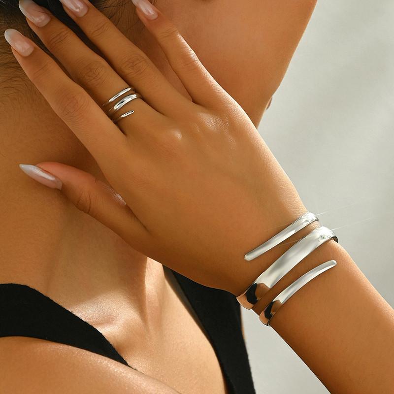 Stainless Steel Water Drop Bangle Ring Set for Women Geometric Teardrop Open WristCuff Irregular Twisted Bracelet Jewelry