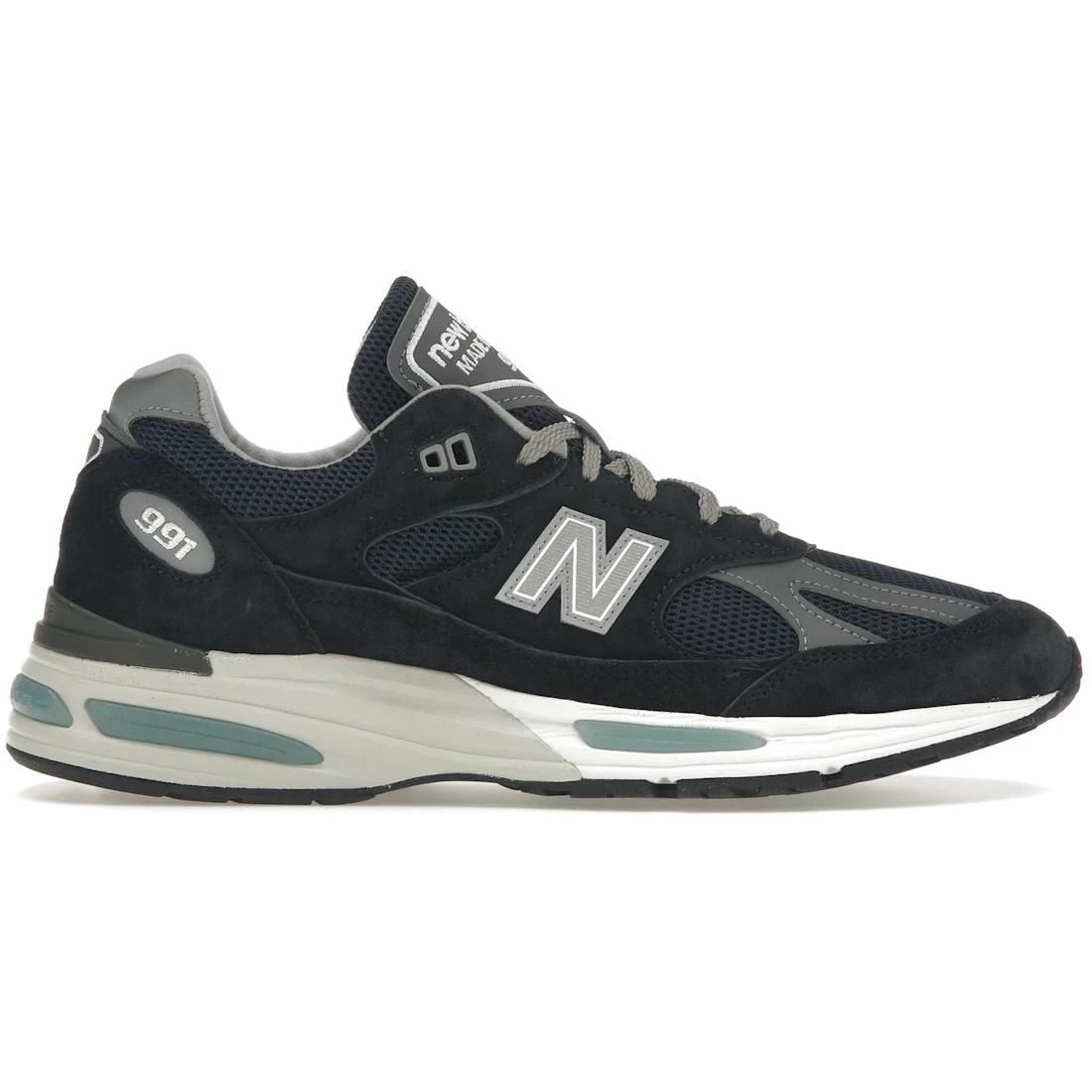 

Sneaker New Balance 991v2 MiUK Dark Navy(U991NV2) 37