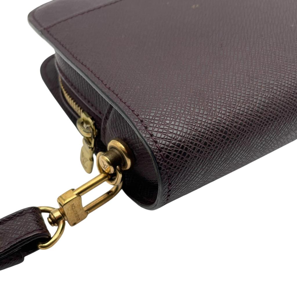 Used LOUIS VUITTON Clutch Bag Taiga Taiga BaikalClutch Bag Bordeaux Leather Mens