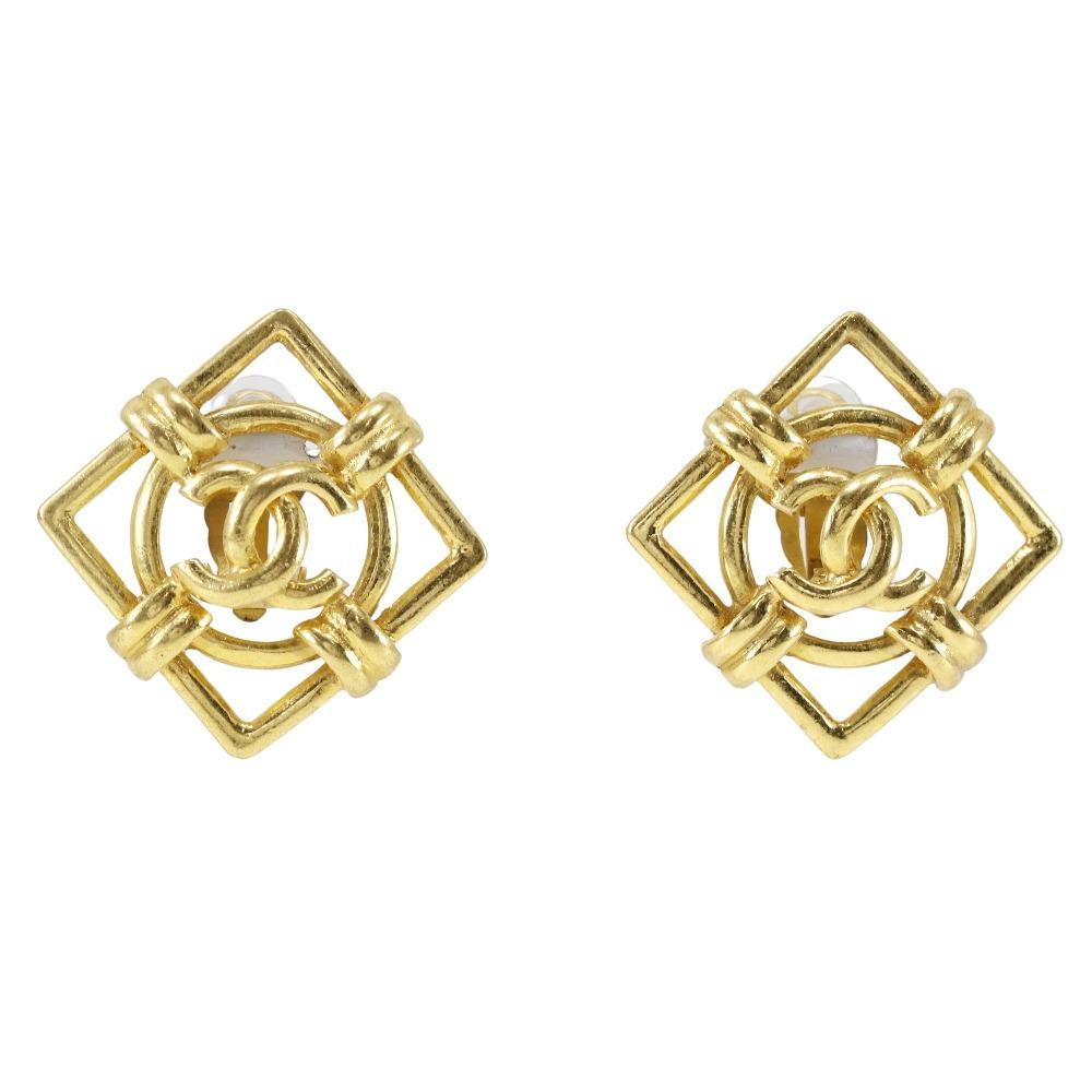 CHANEL Earring Plated Gold Square 18.7g Women Used