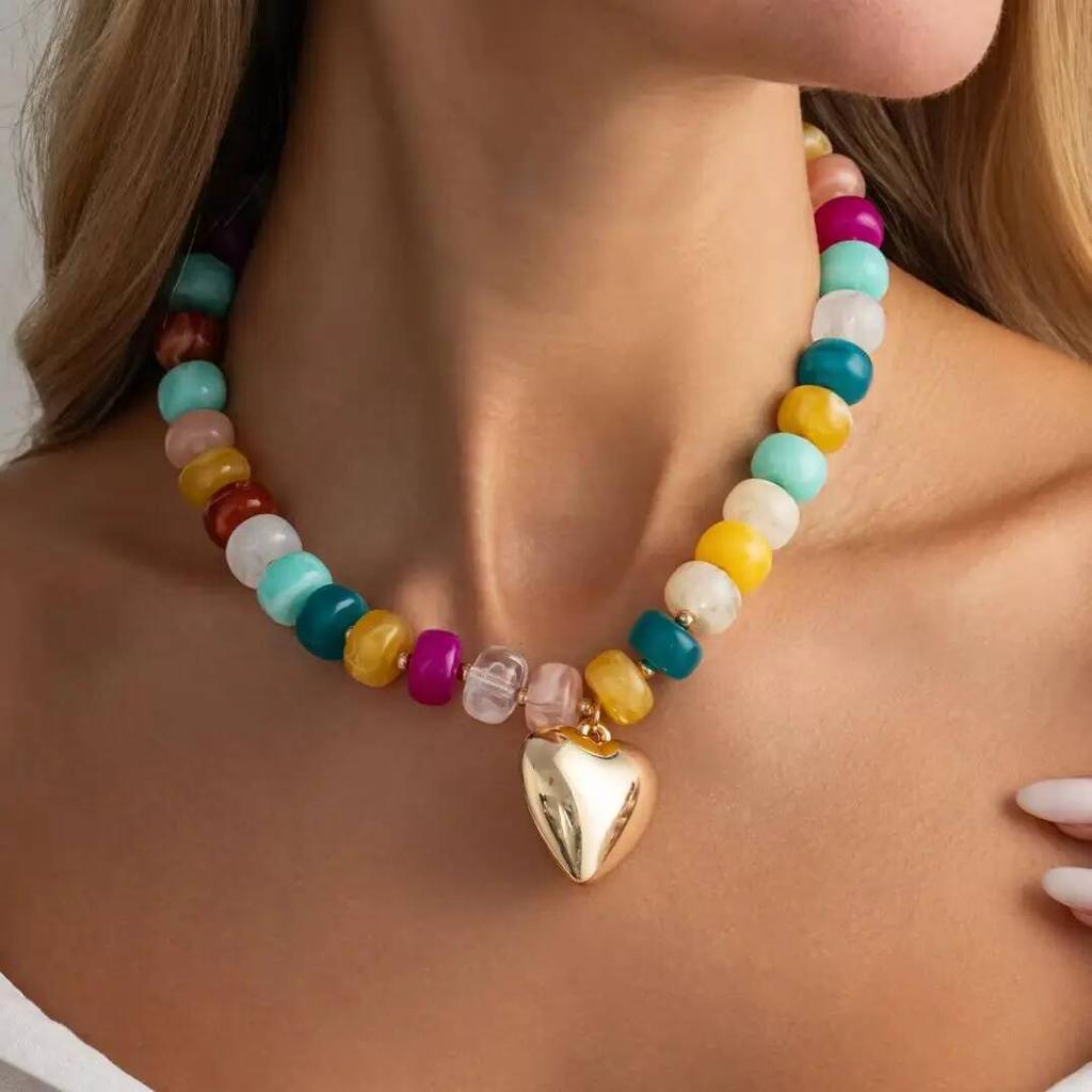 Salircon Y2K Boho Colorful Resin Beaded Choker Necklace for Women Stylish Gold Color Love Heart Pendant Neck Accessories Jewelry