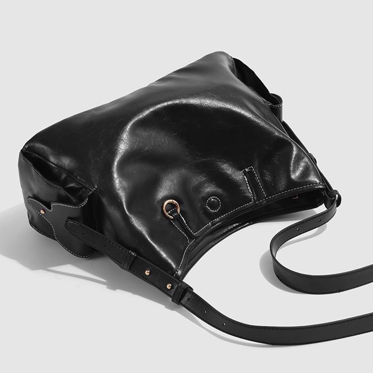 2025 New Model Large Capacity Commuting Underarm Bag, High-end Single Shoulder Crossbody Bag, Casual Fashion Tote Bag, Trendy
