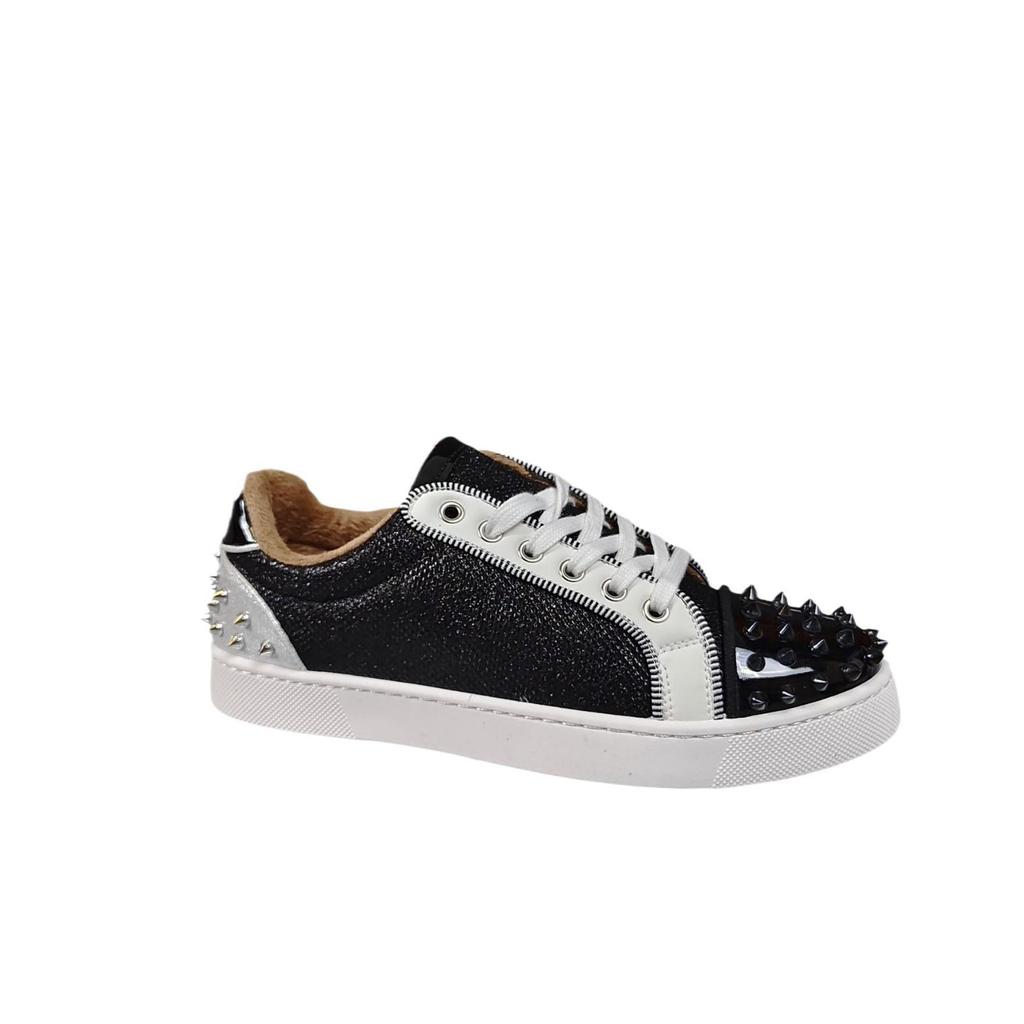 Spirited Young Men's 2025 Spring Red Bottom Luxury Skate Shoes with Studs - Trendy, Versatile Streetwear