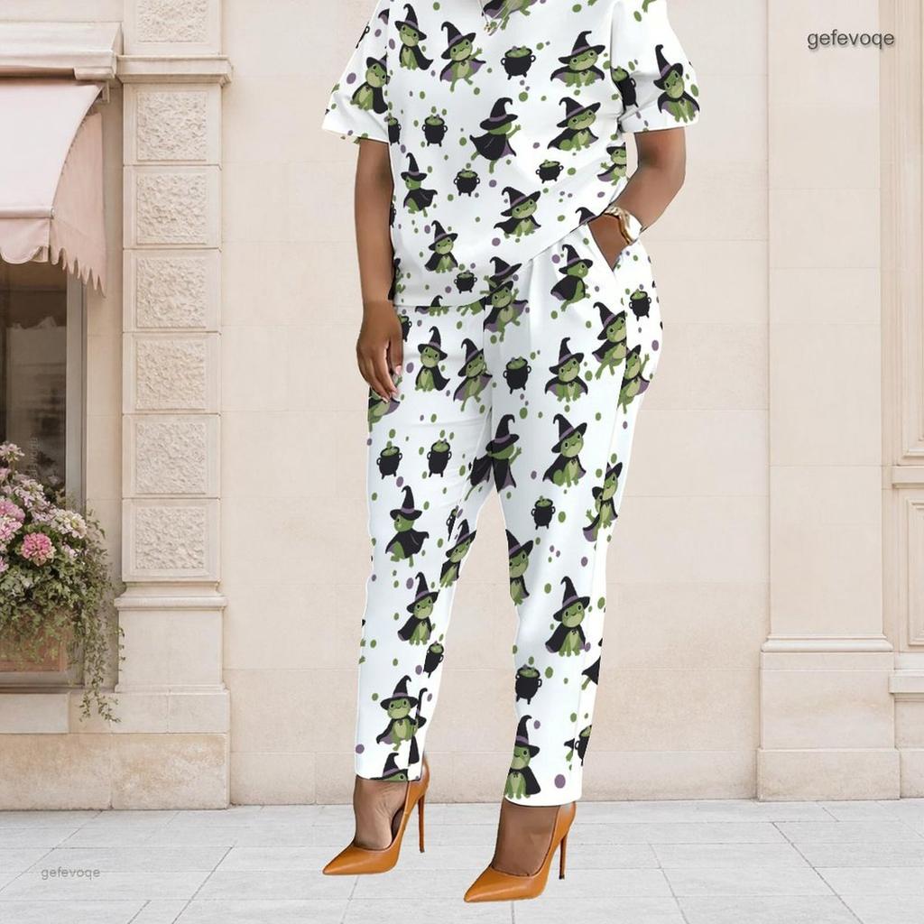 Women Plus Size White Printed Two Piece Set Short Sleeve Top Pocket Pants