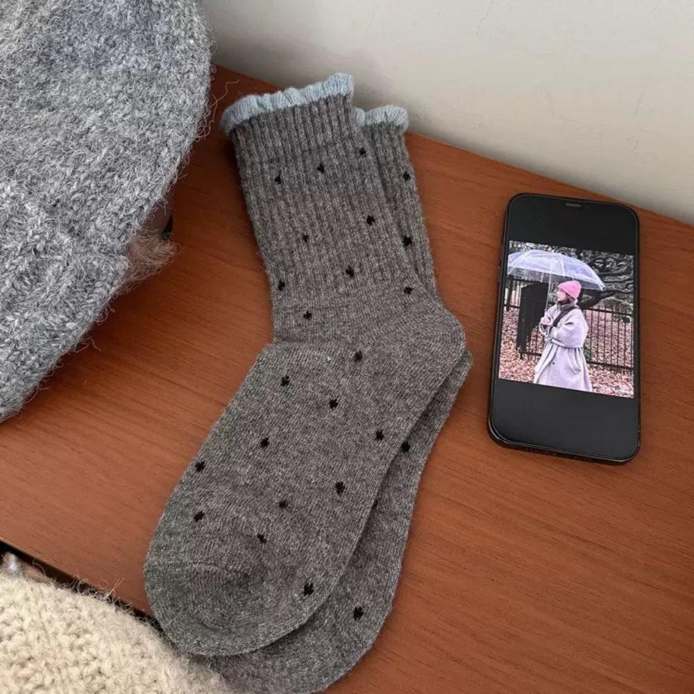 

Warm Wool Socks Thick Mid Tube Socks Comfortable Wave Point Socks Fall Winter темно-сірий колір