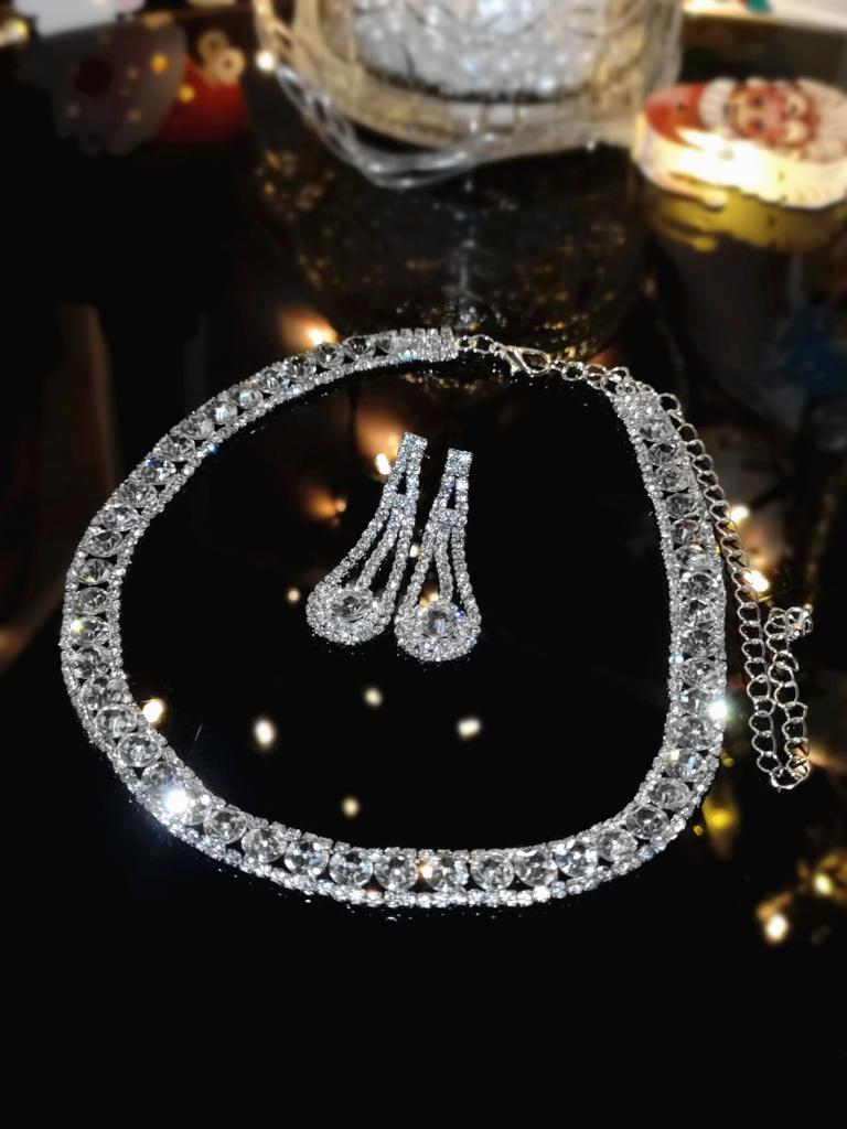 Shiny Full Diamond Flower Necklace Earrings Set Premium Sense Pieces Earrings Three-piece Set