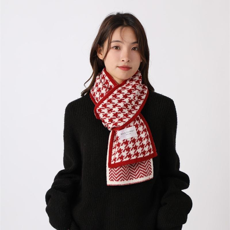 Panama Women's Autumn and Winter Checkered Knitted Wool Scarf Thickened Warm Neck Fashion Luxury Brand H129