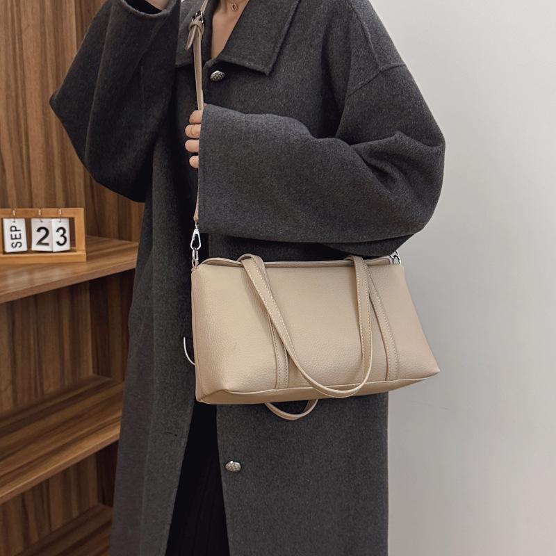 2025 Autumn and Winter New Armpit Bag Tote Bag Premium Texture Bag Women's Soft Commuter Boston Shoulder Method Mixed Bag