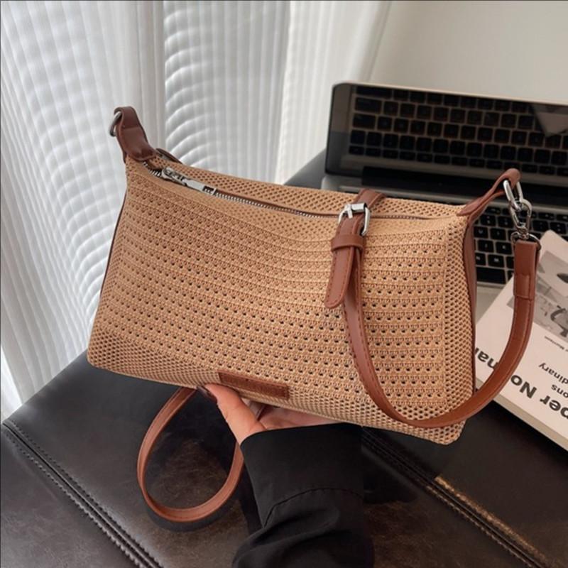 2025 New Fashion Handmade Knitted Women Beach Shoulder Bag Casual Versatile Boho Chic Handbag Retro Square Crossbody Purse