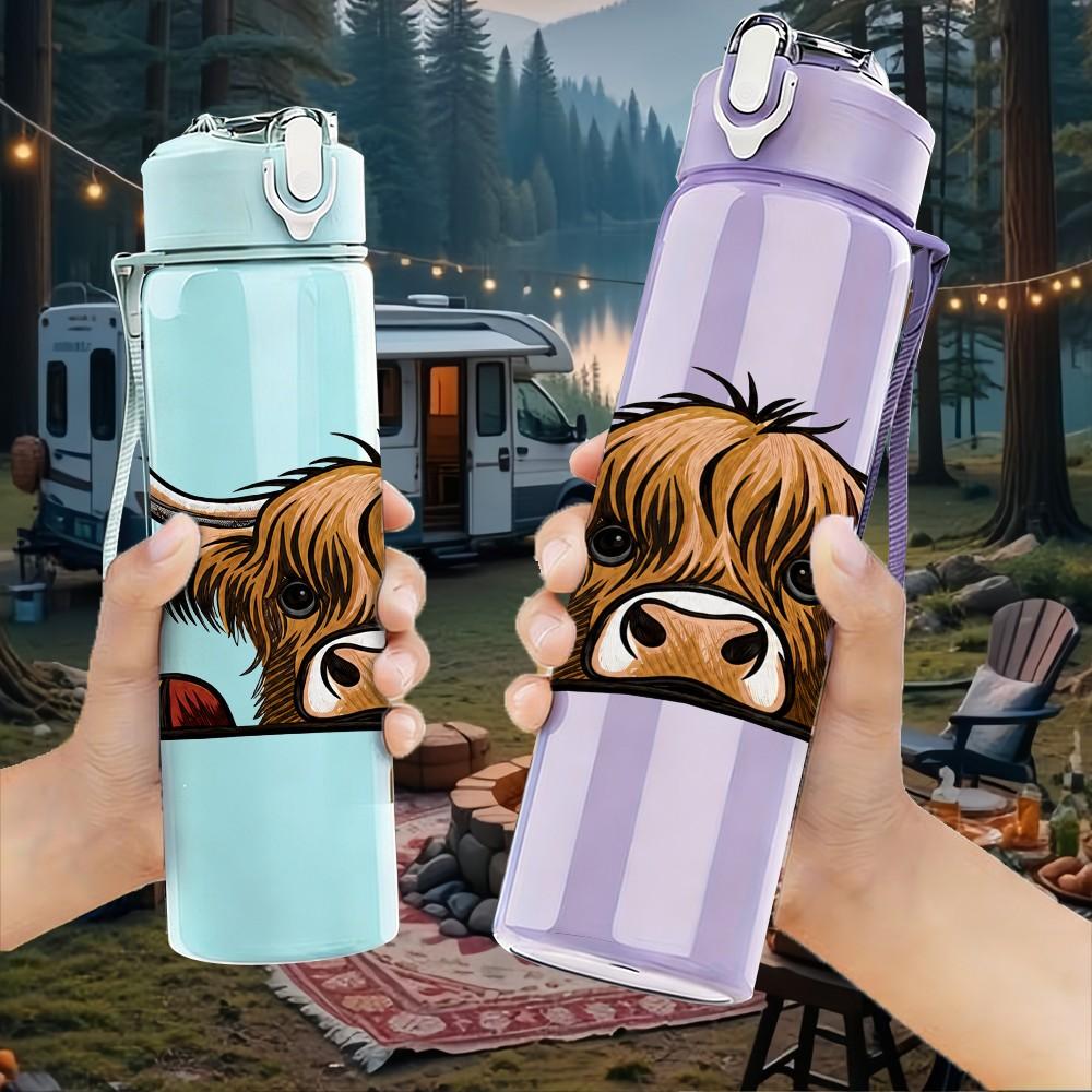 1PC Highland Cow Horned Animal Pattern 750ml Color Plastic Sports Water Bottle Leakproof Flip Straw Lid Suitable for Sports Office Home Use
