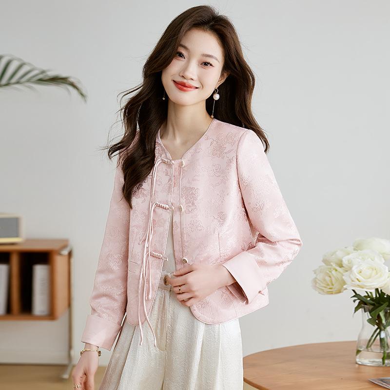 

Spring and Autumn Xiaoxiangfeng jacket for women, small people, popular in early spring, wearing tops tide M рожевий