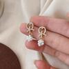Silver Needle Pearl Stud Earrings Temperament Earrings Earrings Women's Ear Clips Feel Simple, Small and Exquisite