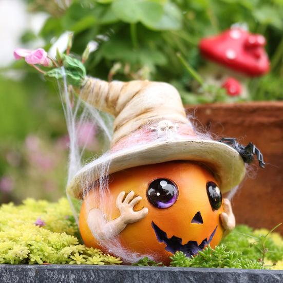 Halloween Pumpkin Ornament Spooky Resin Pumpkin Statue with Hat Spider Skull for Halloween Home Tabletop Decor