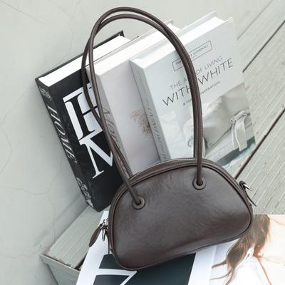 A Genuine Leather Single-shoulder Underarm Bag Vegetable-tanned Cowhide Hand-held Bowling Bag, and A High-end Women's Bag